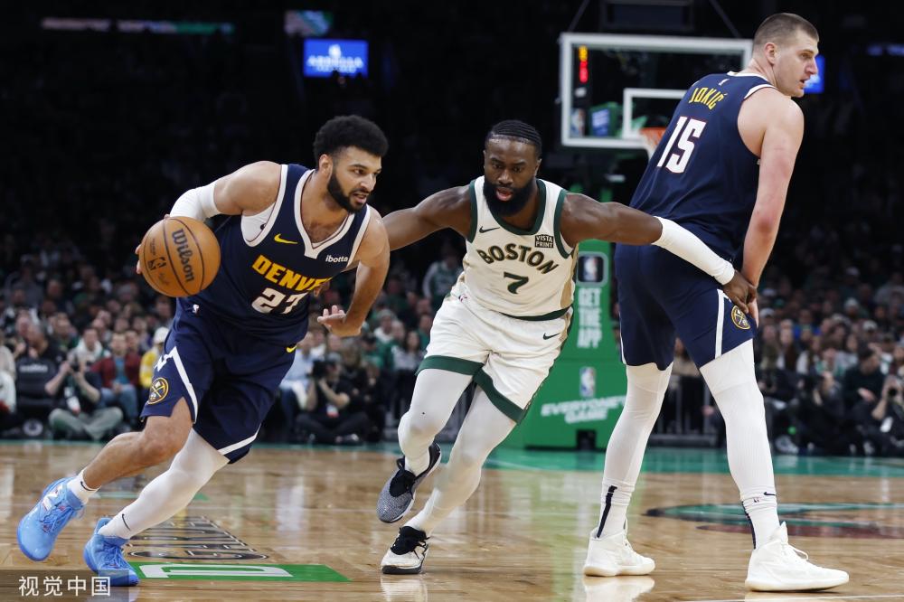 中表现出色 中表现出色