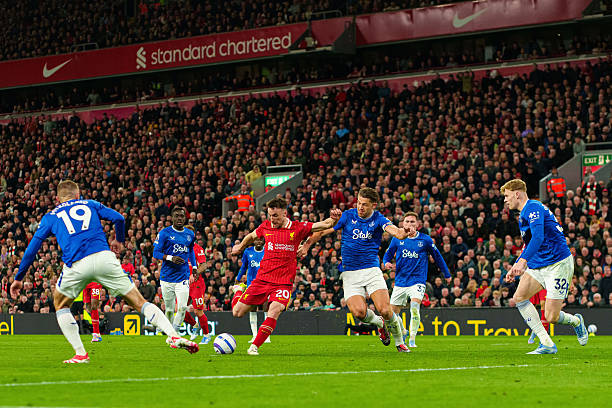 也为中国足 也为中国足